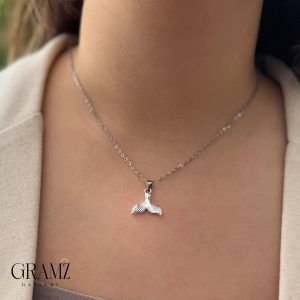 گردنبند دم وال سفید